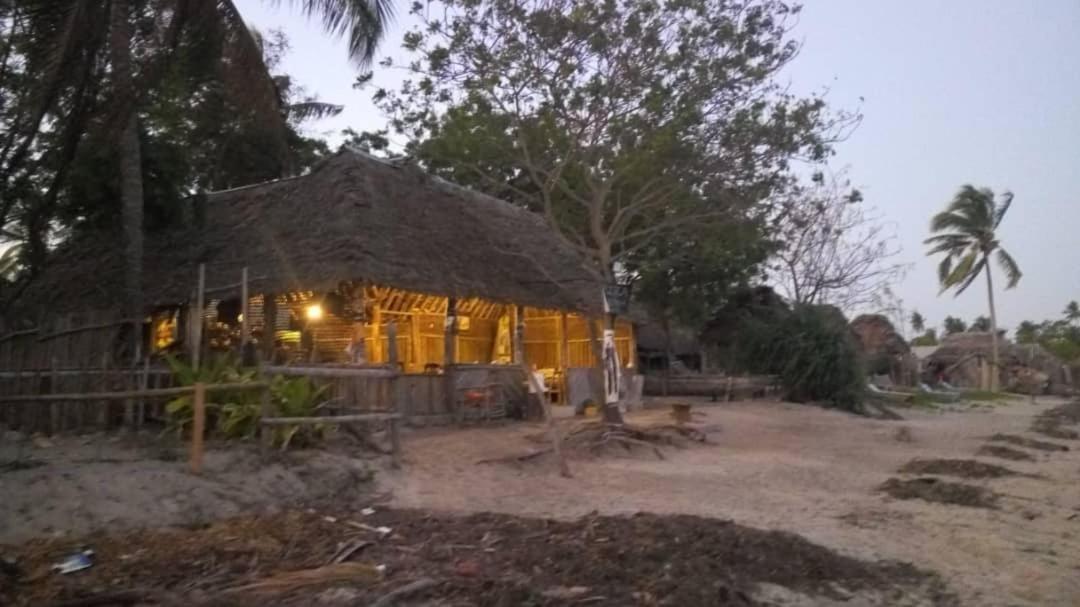 Ushongo Beach Bandas Pangani Exterior photo