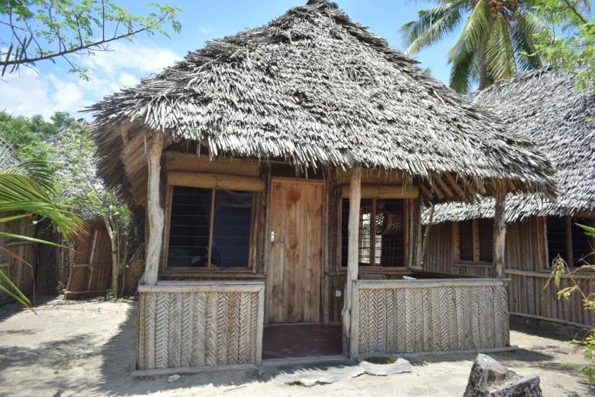 Ushongo Beach Bandas Pangani Exterior photo