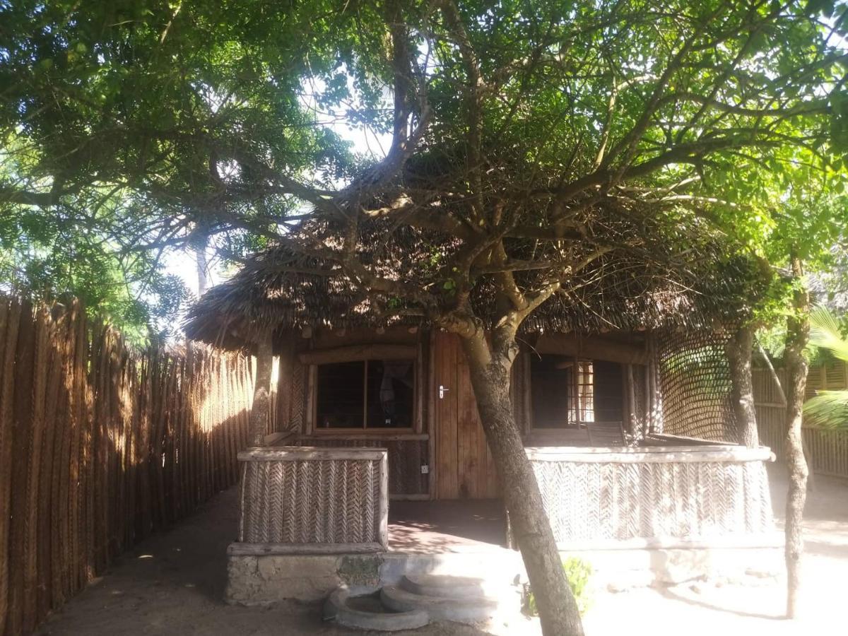 Ushongo Beach Bandas Pangani Exterior photo